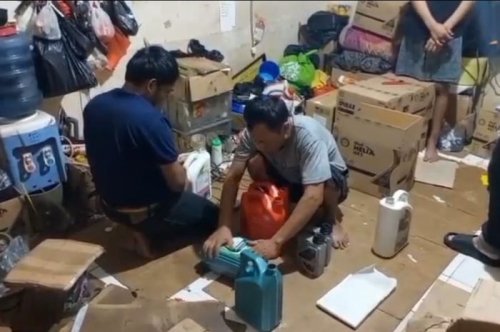 Sindikat Oli Palsu Muncul Lagi, Kini di Kembangan Jakarta Barat
