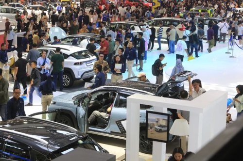 Suzuki , Lengkap,  Ini DP dan Angsuran Seluruh Model Suzuki di GIIAS 2025