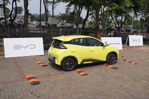 BYD, BYD Atto 1 Anti Merepotkan Diajak Kota-kota, Gak Takut Ketemu Parkir Sempit Berkat Ini