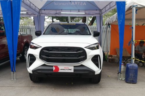 Isuzu, Isuzu MU-X, Jarang Dilirik Orang, Ternyata Isuzu New MU-X 4 WD Senyaman Ini