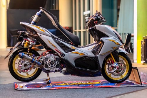 Yamaha, Budget Sultan, Yamaha Aerox Alpha Ala Gundam Ini Bikin Heboh Gelaran GTA 2025
