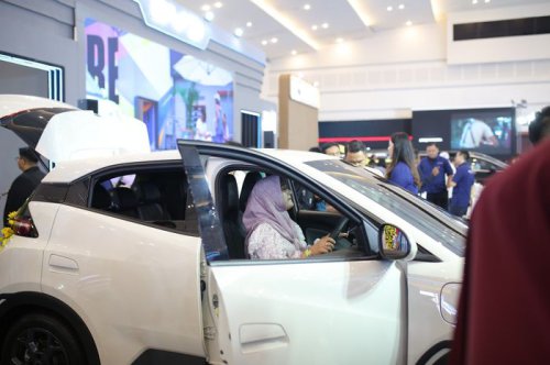 BYD Perkenalkan Atto 1 di GIIAS Surabaya, Harga OTR Jatim Bikin Kaget