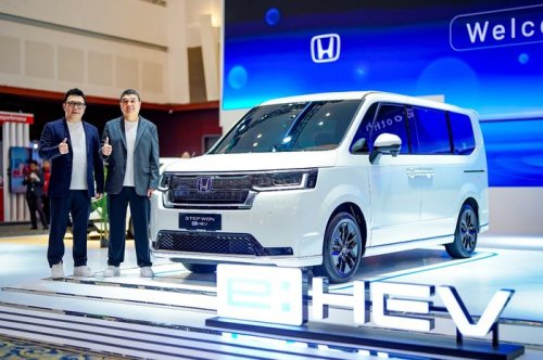 Honda, Honda CR-V, Intip Fitur Honda Step WGN Hybrid, Tidak Secanggih CR-V Tapi Komplit