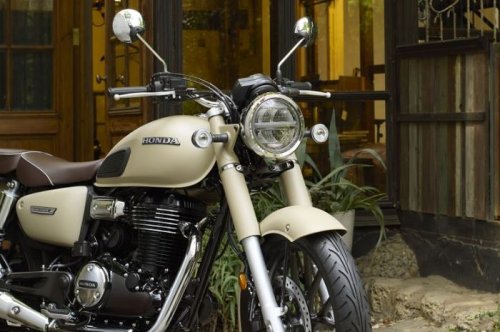 Honda, Versi Baru Motor Klasik 350 Cc Honda Meluncur, Bisa Jalan 579 Km Sekali Full Tank
