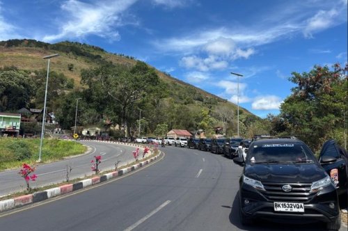 Rayakan HUT ke-18 Komunitas TeRuCi Cicipi Teknologi Hybrid di Danau Toba