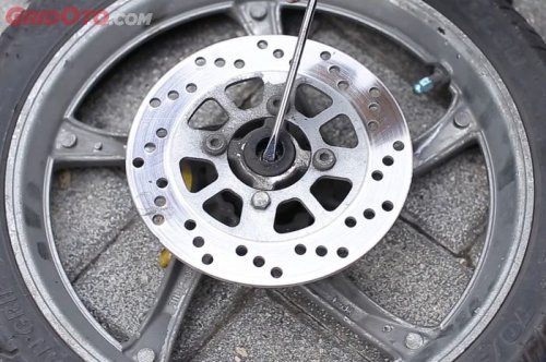 Pantas Saja Bearing Roda Motor Rusak Terus, Ternyata Harus Tahu Kode Ini Saat Beli