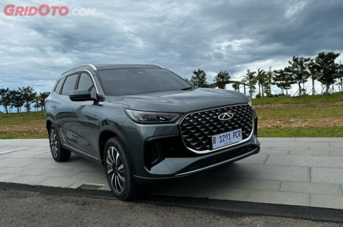 Bukan Innova Zenix Hybrid, Ini Lawan Sepadan Chery Tiggo 8 CSH