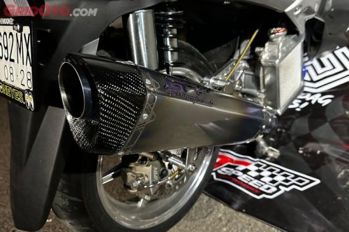 Ini Sebabnya Part Carbon Motor Balap Lebih Mahal Dari Carbon Biasa