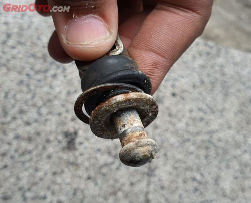 Sil Master Rem Motor Bisa Cepat Aus Gara-gara Kebiasaan Sepele Ini, Simak