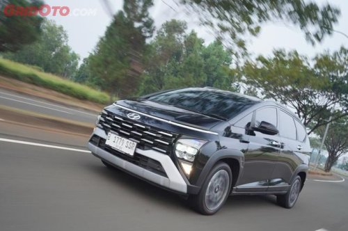 Adu Ground Clearance Xpander Cross VS Rival, Siapa Paling Tinggi?
