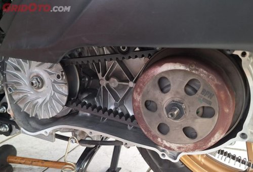 Seal Kruk As Motor Matic Gampang Bocor? Penyebabnya Dari Sini