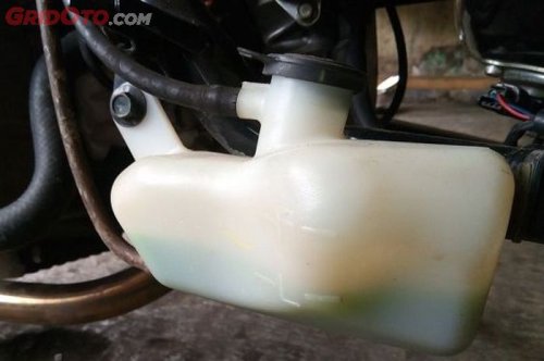 Ini Sebabnya Logo Perahu Muncul di Speedometer Motor Matic Jangan Dibiarkan