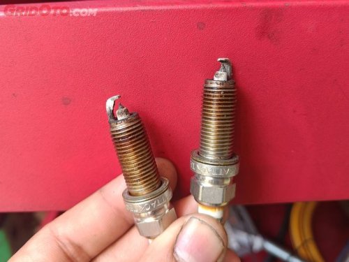 Bagian Elektroda Busi Iridium Mobil Bisa Aus, Begini Tandanya