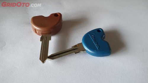 Motor Mahal Tapi Maling Malas Mengincar! Vespa Matic Punya Sihir Ini