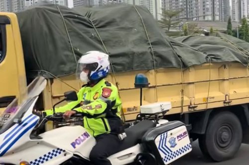 Tanggapan Polisi Soal Motor Patwal Hentikan Rotator Ketika Sadar Direkam