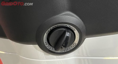 Dua Vespa Baru Rilis di GIIAS 2025, Keren Pakai Layar TFT dan Keyless