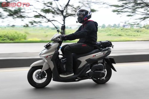 Yamaha, Terungkap Yang Bikin Turing Pakai Yamaha Gear Ultima 125 Enggak Gampang Pegal