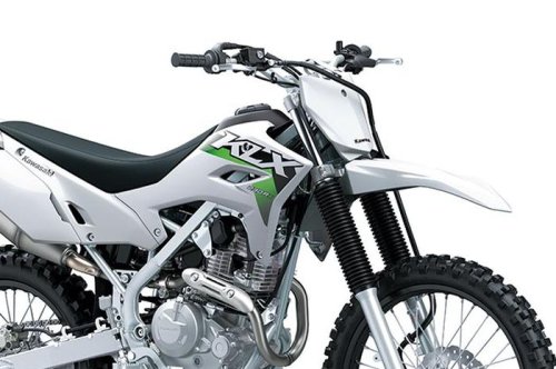 Tren Trail Pakai Warna Putih, KLX230R S Versi 2026 Tampil Putih Bersih