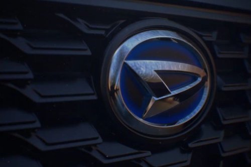Daihatsu, Teaser Mobil Hybrid Daihatsu Muncul, Siap Rilis di GIIAS 2025