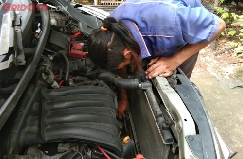 Kenali Gejala Overheat pada Mobil Mesin Diesel dan Pencegahannya