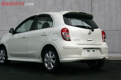 Tidak Kehujanan dan Kepanasan, Nissan March Bekas Sekarang Harganya Tinggal Segini