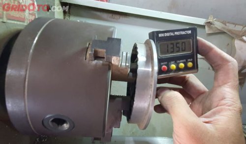 Banyak Dipakai Motor Kencang, Ini Efek Bubut Pulley Motor Matic