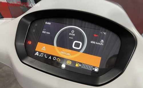 Dua Vespa Baru Rilis di GIIAS 2025, Keren Pakai Layar TFT dan Keyless