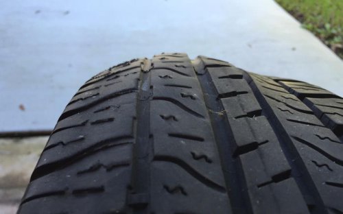 Kenali Berbagai Penyebab Ban Mobil Benjol, Ini Tips untuk Terhindar!