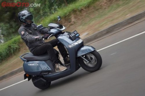 Subsidi Belum Jelas, Ini Alasan TVS Masih Pede Jualan Motor Listrik di Indonesia