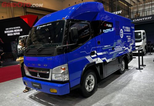 Fuso Hadirkan EV Mobile Charger dan Fighter-X Terbaru di GIIAS 2025