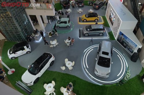 Cortez Darion Mejeng di Mall Kelapa Gading, Wuling Gelar Pameran dan Suguhkan Banyak Promo