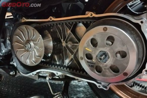 Pantas Saja Pulley Aus Bikin Tarikan Motor Matic Berat, Ini Alasannya