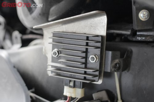 Ini Beberapa Gejala Kiprok di Motor Bekas Rusak Selain Aki Tekor