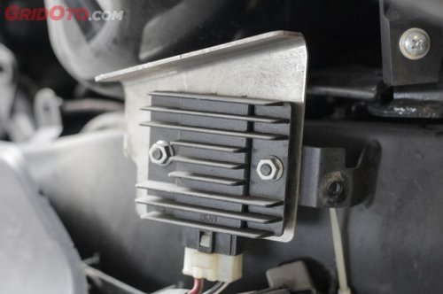 Ini Beberapa Gejala Kiprok di Motor Bekas Rusak Selain Aki Tekor