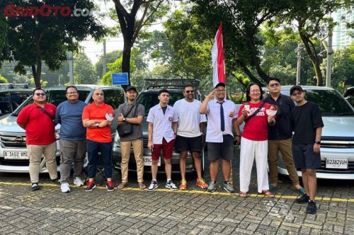 Ini Seru-Seruan Bareng Komunitas di Acara OTOMOTIF Merdeka Drive 2025