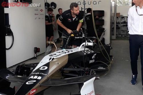 Jaguar, Lebih Kencang dari F1 dan Tanpa Rem Belakang, Intip Spek Jaguar I-TYPE 7 di Jakarta E-Prix 2025