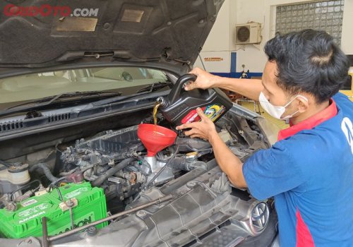 Ini Biang Keladi Oli Mesin Mobil Bekas Cepat Menguap, Awas Dampaknya Bahaya