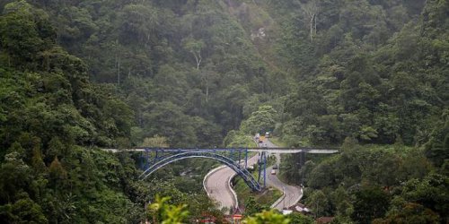 Calon Jalan Tol Baru Ini Direstui Prabowo, Terkenal Punya Air Terjun di Tepi Jalan Utama