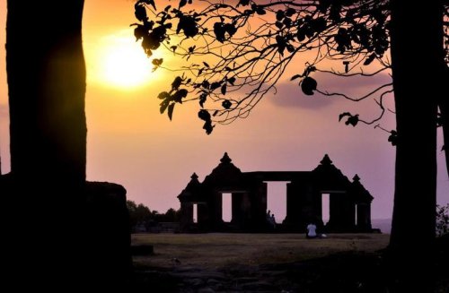 Pertama di Indonesia, Gerbang Tol Jogja-Solo di Trihanggo Bakal Dihias Siluet Candi Ratu Boko