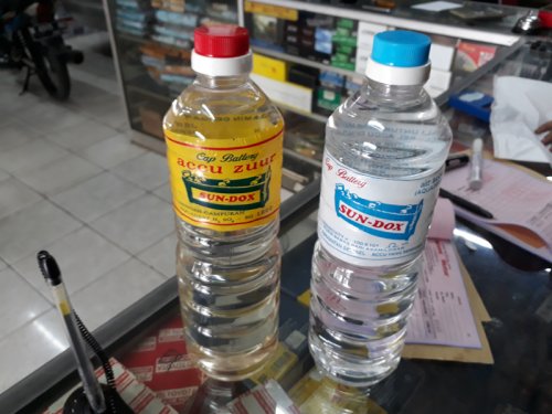 Jangan Ngasal, Ini Cara Yang Benar Untuk Tambah Air Aki Mobil Bekas