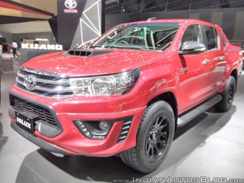Toyota, Toyota Hilux, Biar Mesin Awet, Biaya Ganti Filter Solar Toyota Hilux di Bengkel