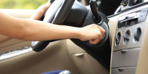 Start Mesin Mobil Terasa Lebih Lama? Kenali Berbagai Penyebabnya