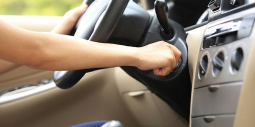 Start Mesin Mobil Terasa Lebih Lama? Kenali Berbagai Penyebabnya