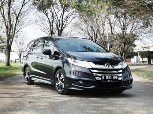 Mobil MPV Mewah dan Harga Terjangkau, Segini Harga Honda Odyssey 2017