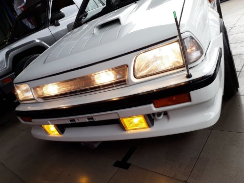 Lampu Mobil Redup, Apakah Sudah Saatnya untuk Ganti Aki? Simak Ini