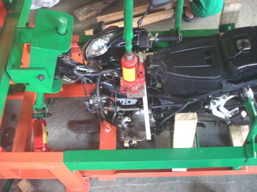 Rangka Motor Bengkok Setelah Dipress Bisa Normal Lagi? Ini Kata Ahli