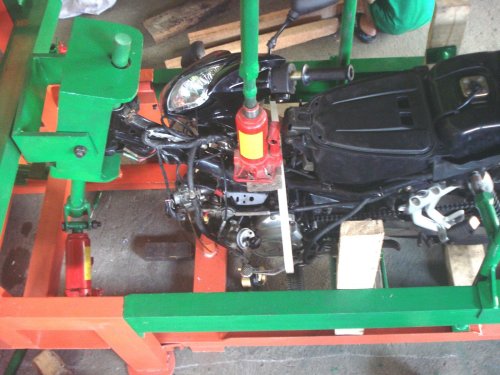 Rangka Motor Bengkok Setelah Dipress Bisa Normal Lagi? Ini Kata Ahli