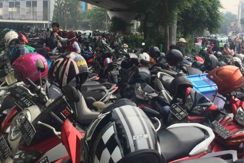 Dua Parkir Ilegal di Jaktim Disegel, Imbas Pendapatan Daerah Bocor Rp 700 M