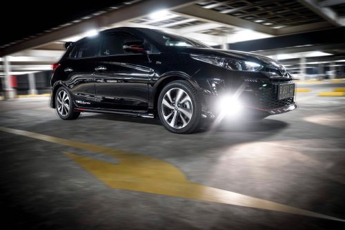 Reflektor Rawan Menguning, Begini Cara Merawat Fog Lamp Mobil yang Benar