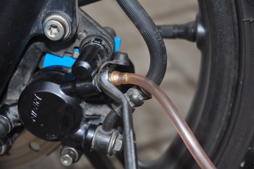 Cara Mudah Mengatasi Masuk Angin di Rem Cakram Motor, Simak Triknya